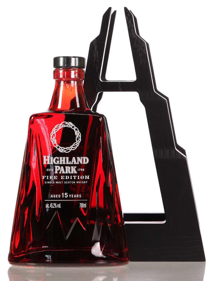 Highland Park 15 Year Old Fire Edition Single Malt Scotch Whisky (700ml / 45.2%)